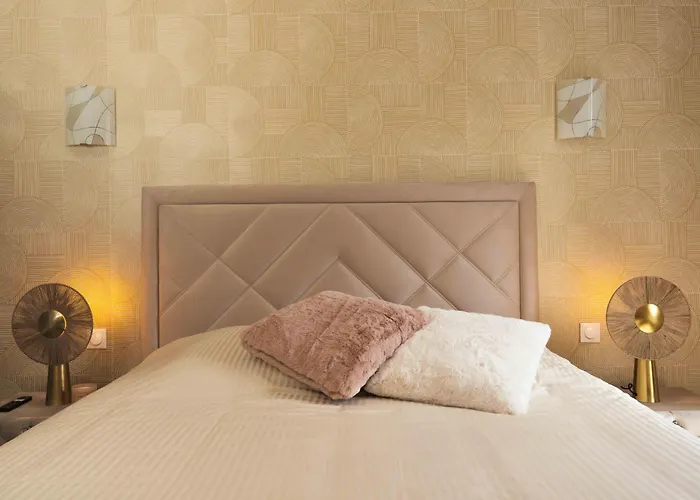 Fourside Deluxe In Apartment Le Bourget